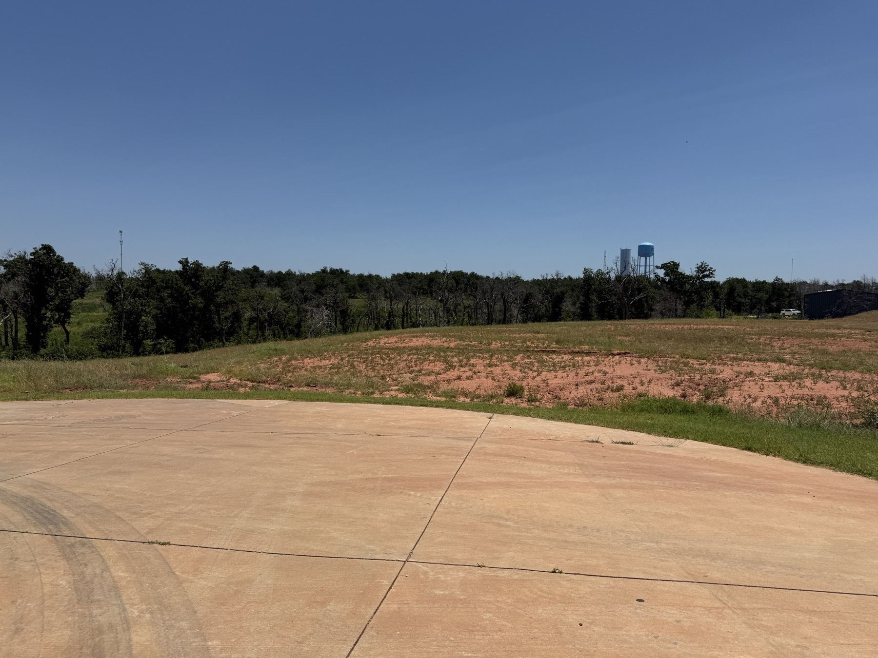 11400 & 11470 Black Sand Dr, Edmond, OK - Thumbnail 2