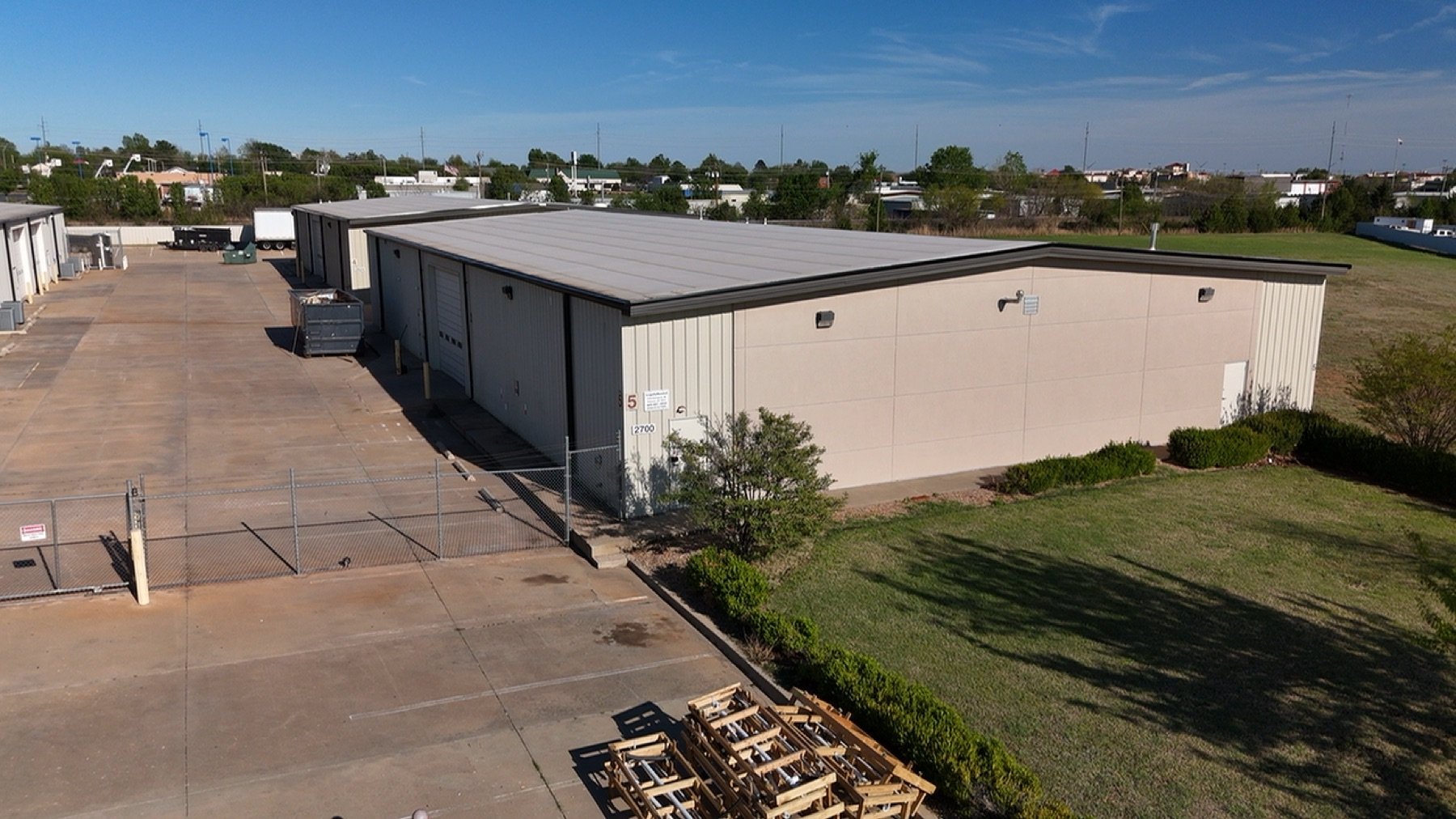 2700 Railroad Dr, Edmond, OK - Thumbnail 3